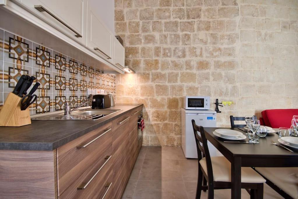 Vallettastay Old Lodge Apartment 3 Luaran gambar